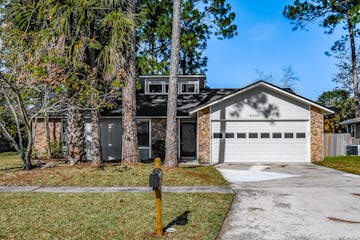 4385 Queensway Dr Jacksonville, FL 32257